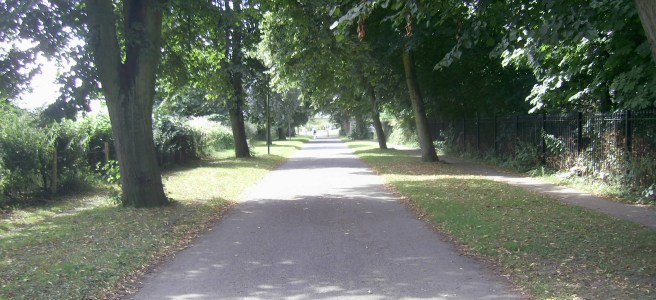 Riverside walk, York