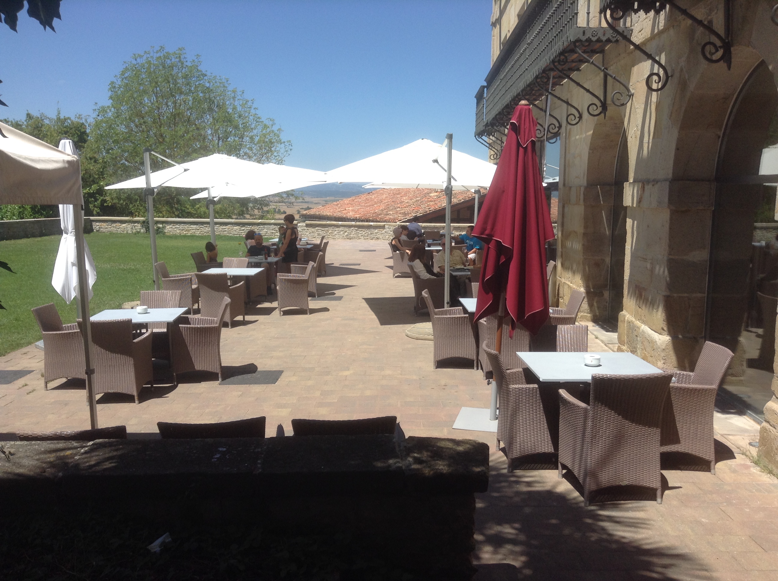 Terrace, Parador de Argómaniz